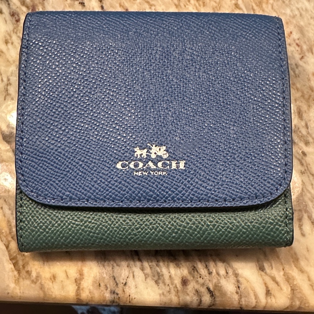 Coach Two-Tone Compact Card Case in Blue and Green